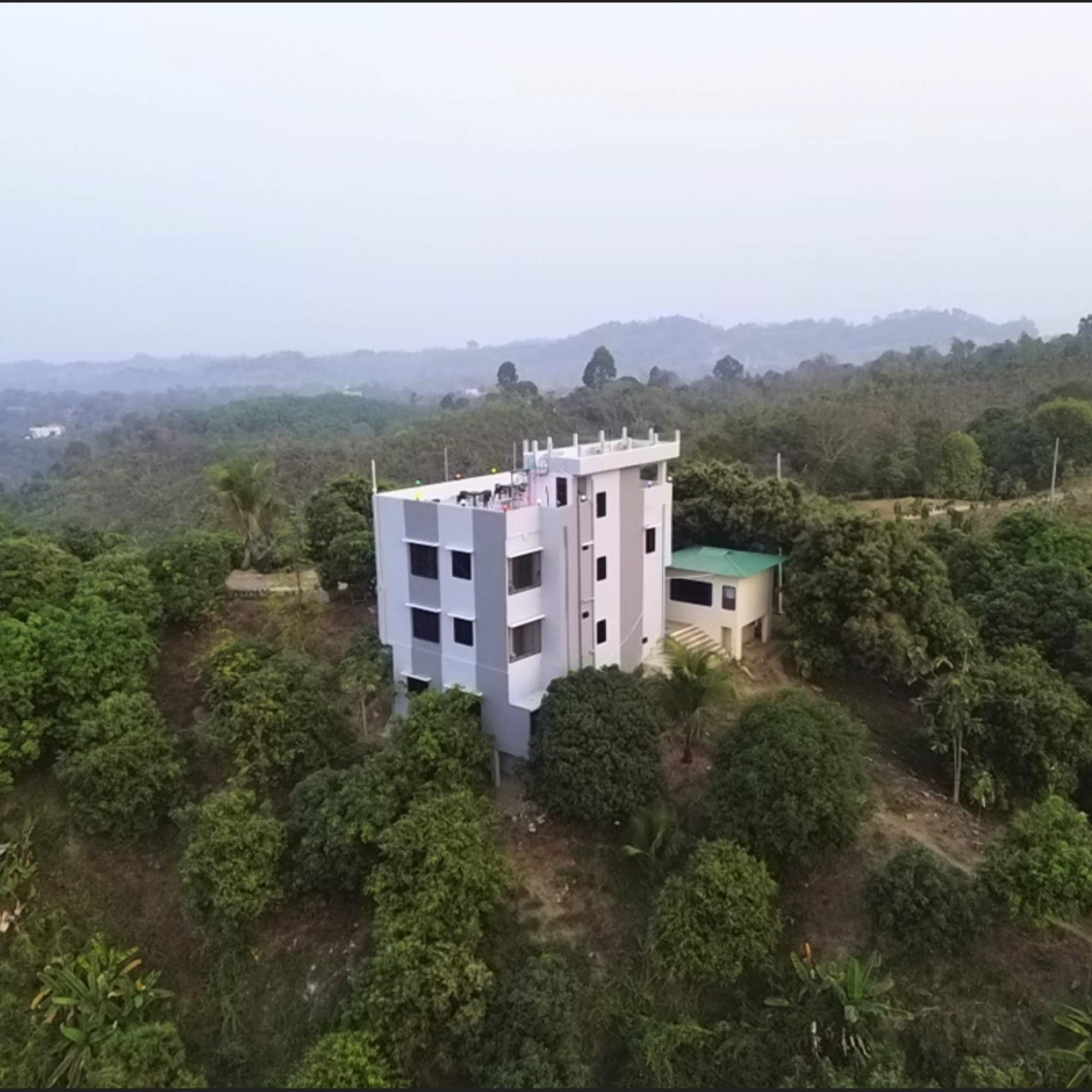 Sky n Valley hero image